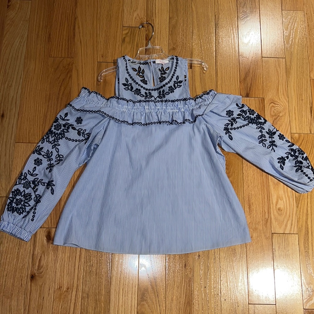 Parker white and blue stripped top size large with open shoulders & long sleeves